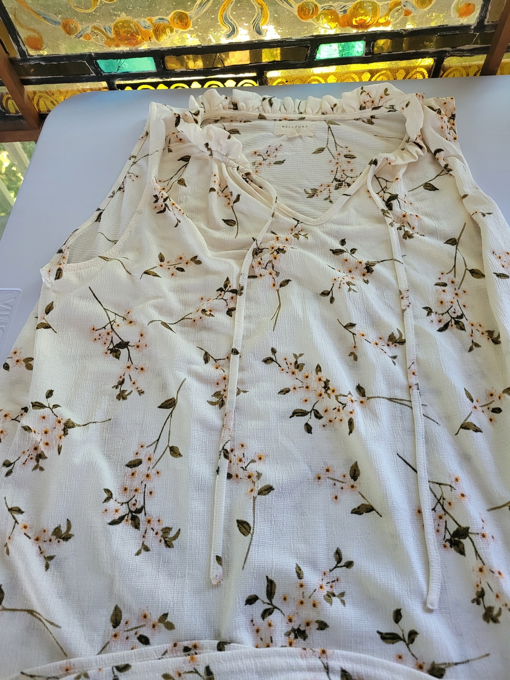 Melloday XL Cream Floral Tie-Neck Tank Sleeveless Blouse
